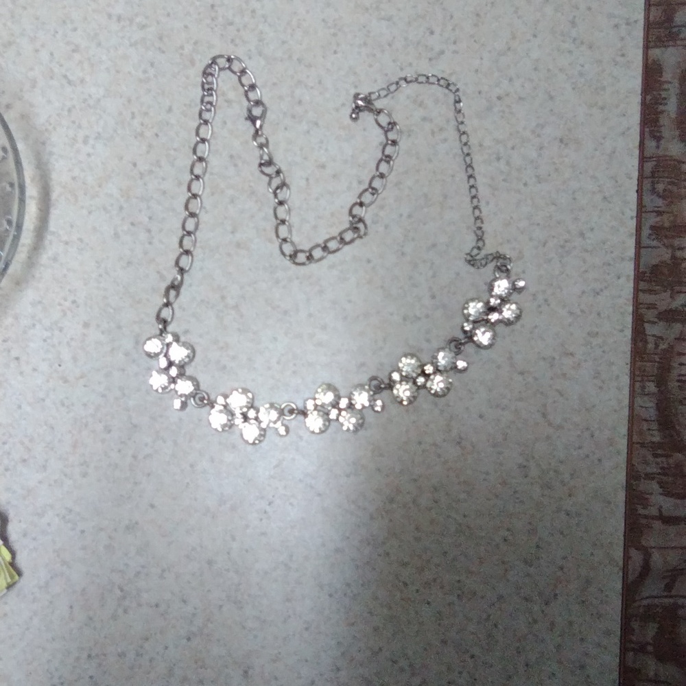 Necklace - Picture 2 of 3